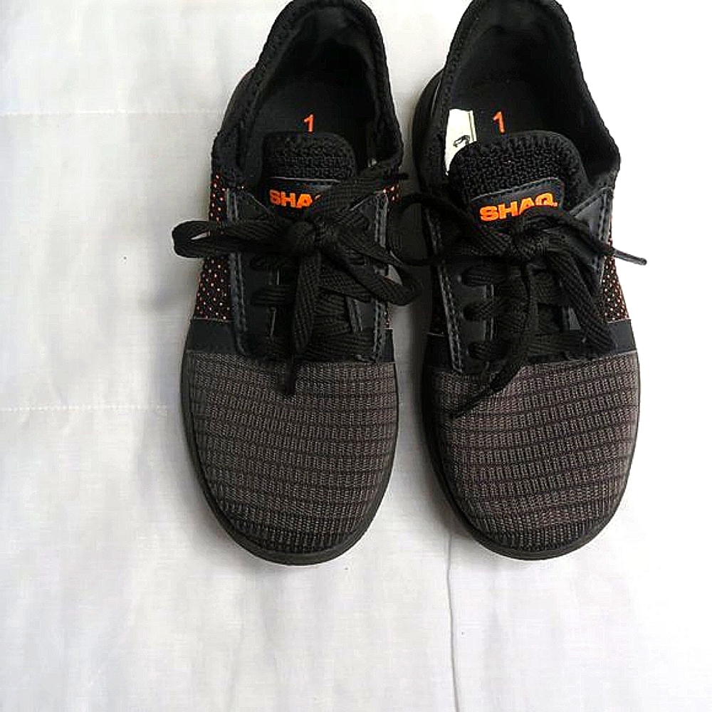 Boy's Shaq Orange Black Athletic Sneakers Size Youth 1
